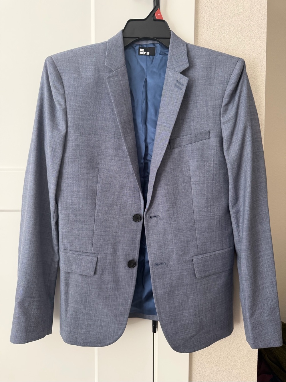 The Kooples men’s wool Light Blue Tailored Blazer FR 44 NWT US 34
